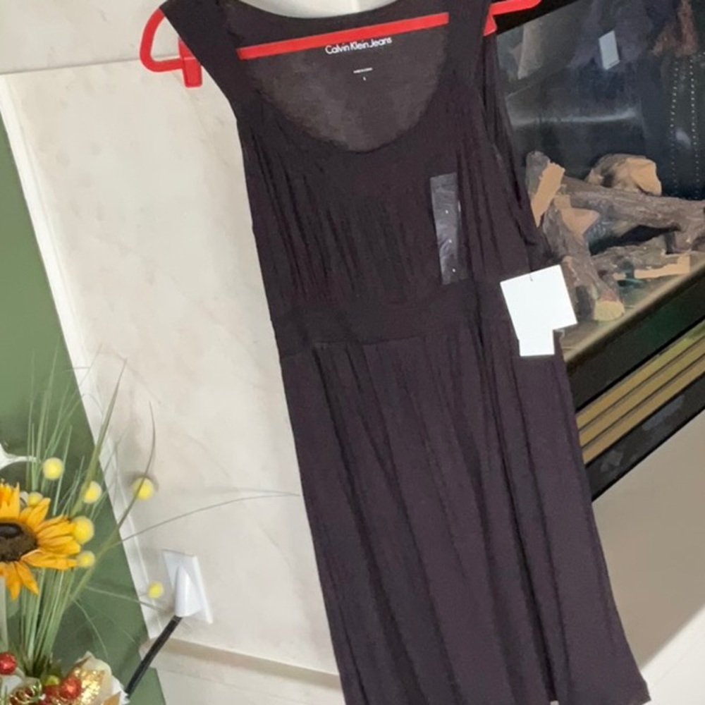 Calvin Klein Lightweight Dress Size Large 100% Viscose Pullover Sleeveless NWTs